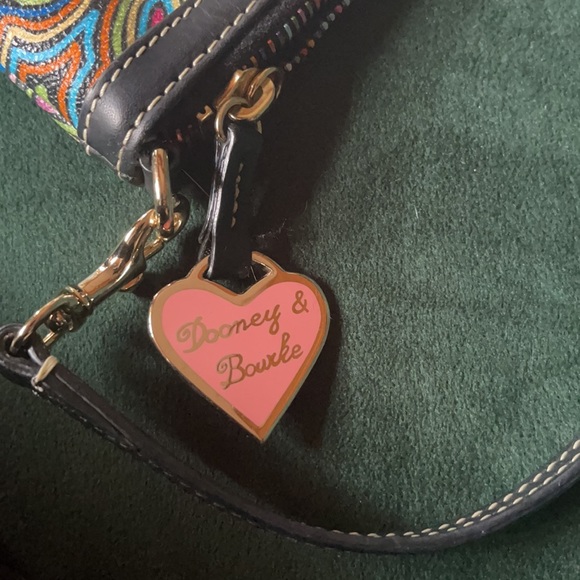 Dooney and Bourne Disney pop Princess wristlet retired - Picture 2 of 4